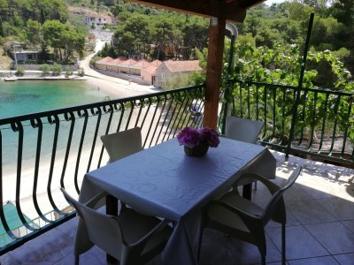 Apartment Two bedroom apartment near beach Rogač, Šolta A-5166-b - Outdoor photo 17