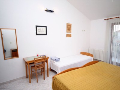 Holiday room with balcony Gornje selo, Šolta S-5170-d - Outdoor photo 18