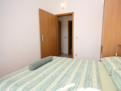 Apartment One bedroom apartment with balcony and sea view Maslinica, Šolta A-5184-b - Outdoor photo 20