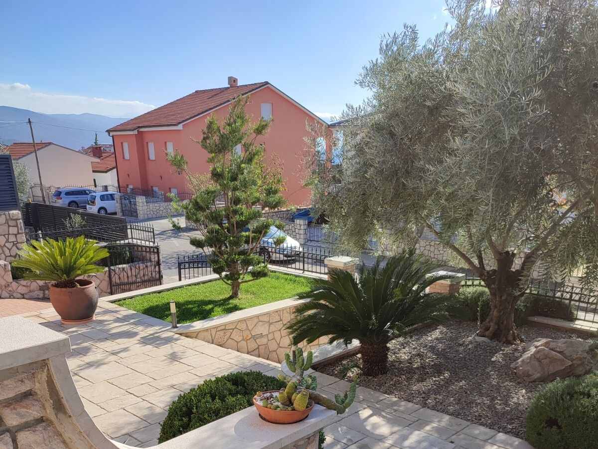 Apartment Two bedroom apartment with terrace and sea view Novi Vinodolski A-5488-a - Outdoor photo 5