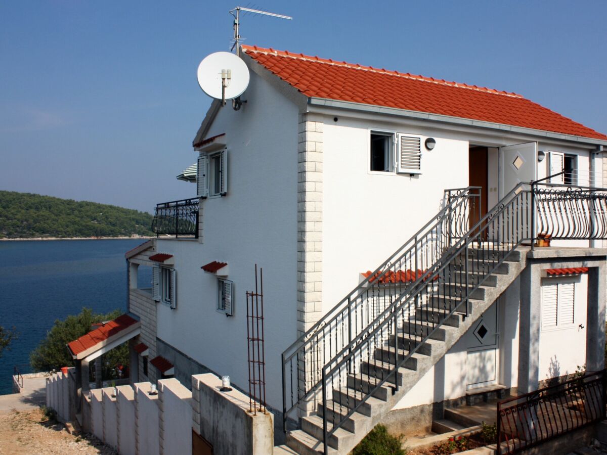 Apartment Studio flat near beach Nečujam, Šolta AS-5182-b - Outdoor photo 3