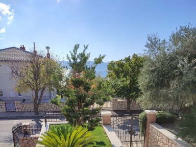 Apartment One bedroom apartment with terrace and sea view Novi Vinodolski A-5488-b - Outdoor photo 5