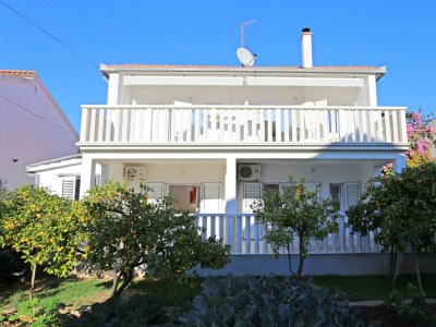Apartment Two bedroom apartment with terrace Poljica, Trogir A-5199-b - Outdoor photo 4