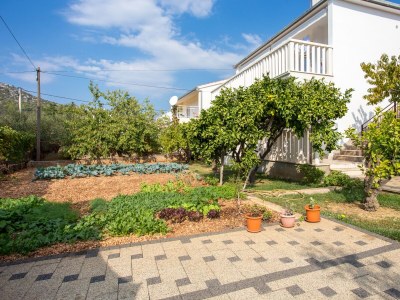 Apartment Two bedroom apartment with terrace Poljica, Trogir A-5199-b - Outdoor photo 10