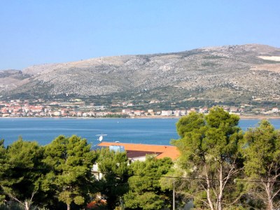 Apartment One bedroom apartment with terrace and sea view Arbanija, Čiovo A-5228-c - Outdoor photo 28