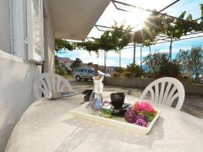 Apartment One bedroom apartment with terrace Arbanija, Čiovo A-5228-d in Slatine - Apartment