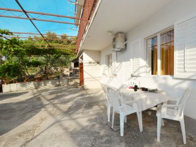 Apartment One bedroom apartment with terrace Arbanija, Čiovo A-5228-d - Outdoor photo 21