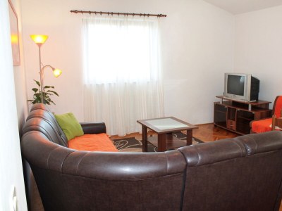 Apartment Comfortable and spacious apartment with terrace Kaštel Štafilić, Kaštela A-5219-a - Outdoor photo 15