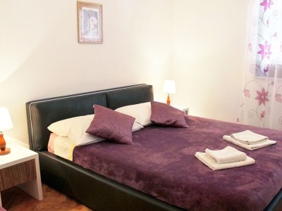 Apartment Comfortable and spacious apartment with terrace Kaštel Štafilić, Kaštela A-5219-a - Outdoor photo 26