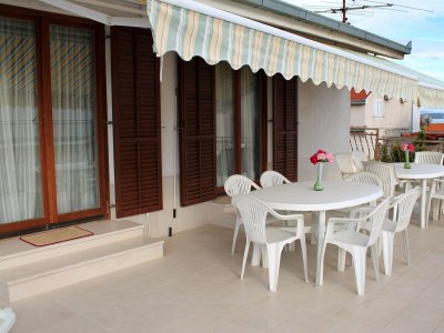 Apartment Comfortable and spacious apartment with terrace Kaštel Štafilić, Kaštela A-5219-a - Outdoor photo 43