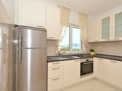 Apartment Three bedroom apartment with terrace and sea view Arbanija, Čiovo A-5228-f - Outdoor photo 20