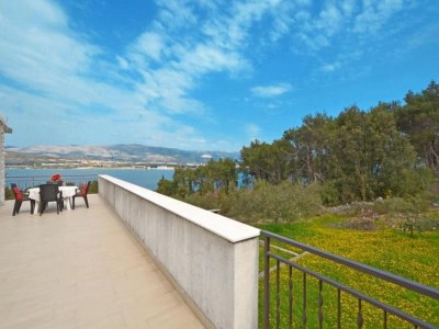 Apartment Three bedroom apartment with terrace and sea view Arbanija, Čiovo A-5228-f - Outdoor photo 33