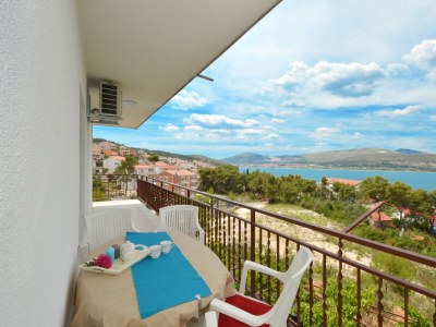 Apartment Three bedroom apartment with terrace and sea view Arbanija, Čiovo A-5228-f - Outdoor photo 36