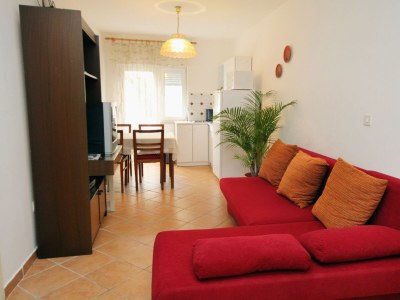 Apartment Two bedroom apartment with balcony and sea view Dramalj, Crikvenica A-5519-a - Outdoor photo 17