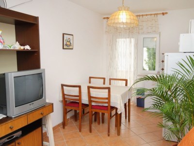 Apartment Two bedroom apartment with balcony and sea view Dramalj, Crikvenica A-5519-a - Outdoor photo 18