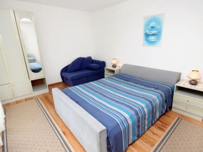 Apartment Two bedroom apartment with balcony and sea view Dramalj, Crikvenica A-5519-a - Outdoor photo 23