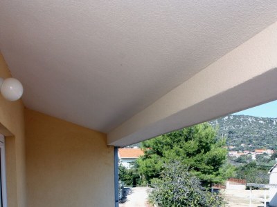 Apartment Two bedroom apartment with terrace and sea view Vinišće, Trogir A-5229-b - Outdoor photo 27