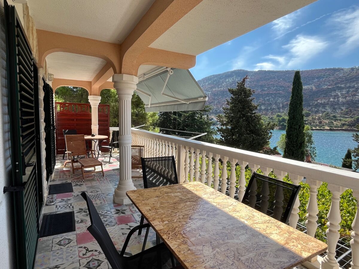 Apartment Two bedroom apartment near beach Grebaštica, Šibenik A-5270-c