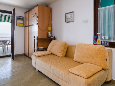 Apartment Two bedroom apartment with terrace and sea view Klenovica, Novi Vinodolski A-5530-a - Outdoor photo 9