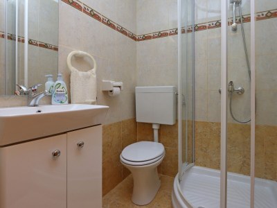 Apartment One bedroom apartment with terrace and sea view Vrbnik, Krk A-5299-a - Outdoor photo 20