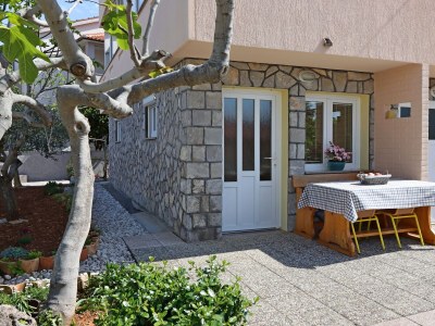 Apartment One bedroom apartment with terrace and sea view Vrbnik, Krk A-5299-a - Outdoor photo 24