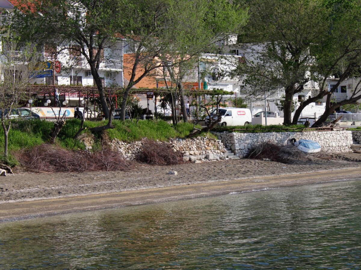 Apartment One bedroom apartment near beach Duće, Omiš A-5275-b - Outdoor photo 3