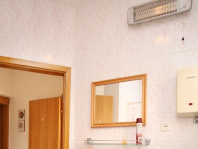 Apartment One bedroom apartment near beach Duće, Omiš A-5275-b - Outdoor photo 19