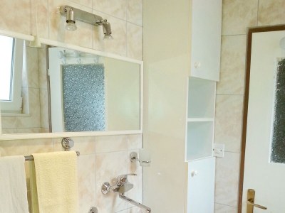 Apartment One bedroom apartment near beach Duće, Omiš A-5275-c - Outdoor photo 23