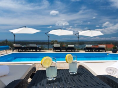 Apartment Two bedroom apartment with terrace and sea view Punat, Krk A-5345-c in Punat - Apartment