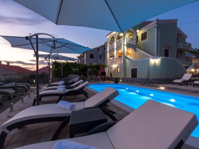 Apartment Two bedroom apartment with terrace and sea view Punat, Krk A-5345-c - Outdoor photo 10