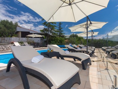 Apartment Two bedroom apartment with terrace and sea view Punat, Krk A-5345-c - Outdoor photo 12