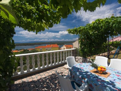 Apartment Two bedroom apartment with terrace and sea view Punat, Krk A-5345-c - Outdoor photo 39