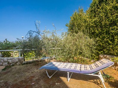 Apartment Studio flat with terrace and sea view Njivice, Krk AS-5325-a - Outdoor photo 11