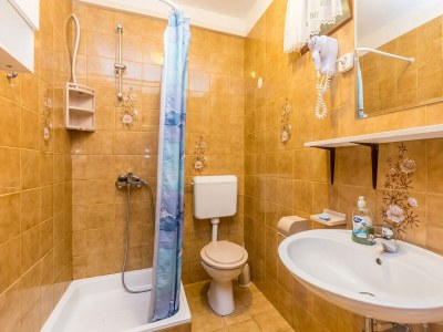 Apartment Studio flat with terrace and sea view Njivice, Krk AS-5325-a - Outdoor photo 26