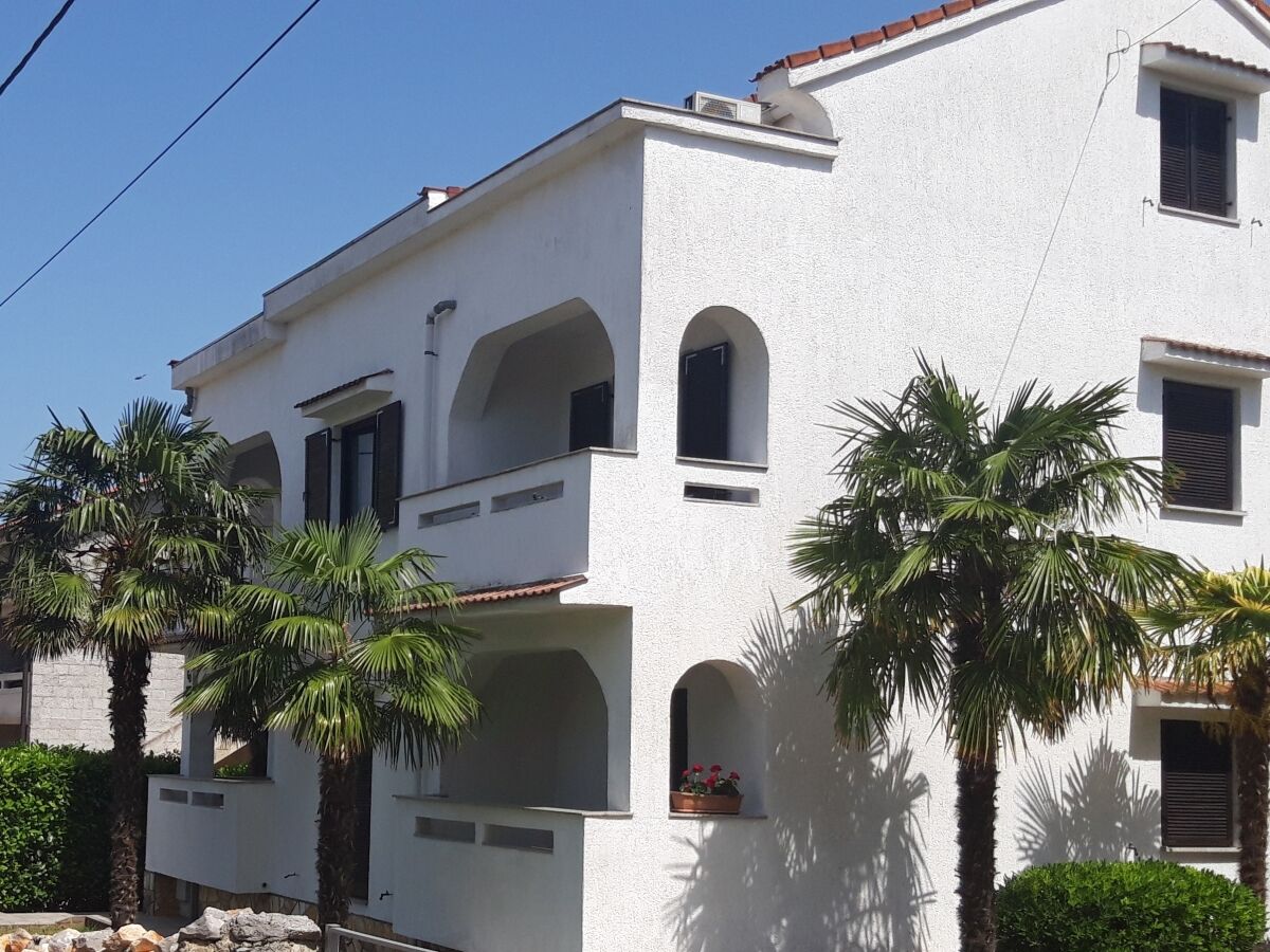 Apartment One bedroom apartment with terrace Sveti Anton, Krk A-5288-b - Outdoor photo 2