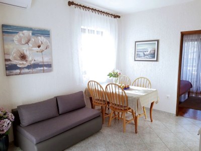 Apartment One bedroom apartment with terrace Sveti Anton, Krk A-5288-c - Outdoor photo 13