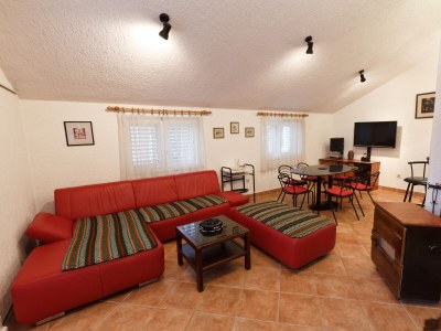 Apartment Two bedroom apartment with terrace and sea view Malinska, Krk A-5290-a - Outdoor photo 6