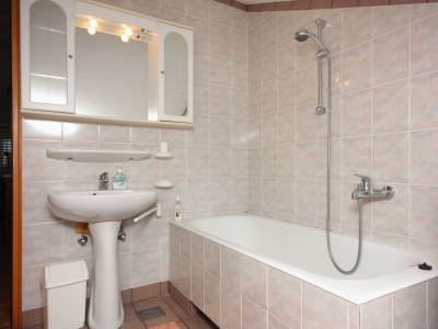 Apartment Two bedroom apartment with terrace and sea view Malinska, Krk A-5290-a - Outdoor photo 15