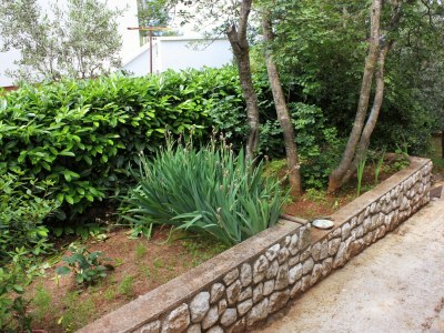 Holiday room with air-conditioning Njivice, Krk S-5362-a - Outdoor photo 9