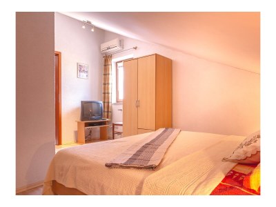 Holiday room with air-conditioning Njivice, Krk S-5362-a - Outdoor photo 14