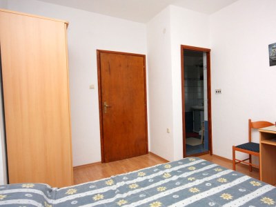 Holiday room with air-conditioning Vrbnik, Krk S-5301-a - Outdoor photo 9