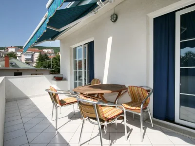 Apartment Two bedroom apartment with terrace and sea view Selce, Crikvenica A-5366-a - Outdoor photo 24