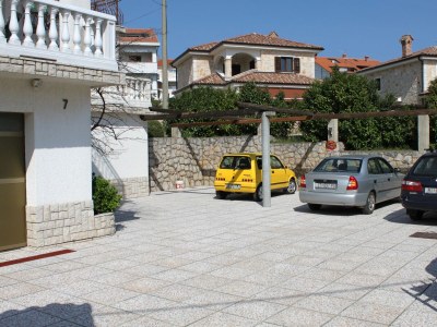 Apartment One bedroom apartment with terrace Pinezići, Krk A-5319-b - Outdoor photo 18