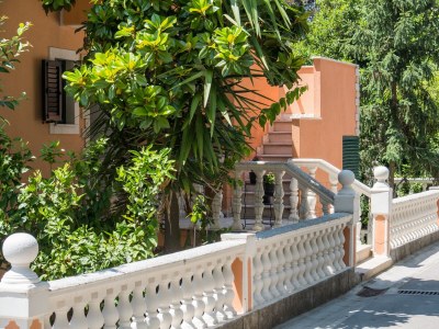 Apartment One bedroom apartment near beach Mali Lošinj, Lošinj A-5391-b - Outdoor photo 13