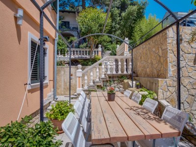 Apartment One bedroom apartment near beach Mali Lošinj, Lošinj A-5391-c - Outdoor photo 12