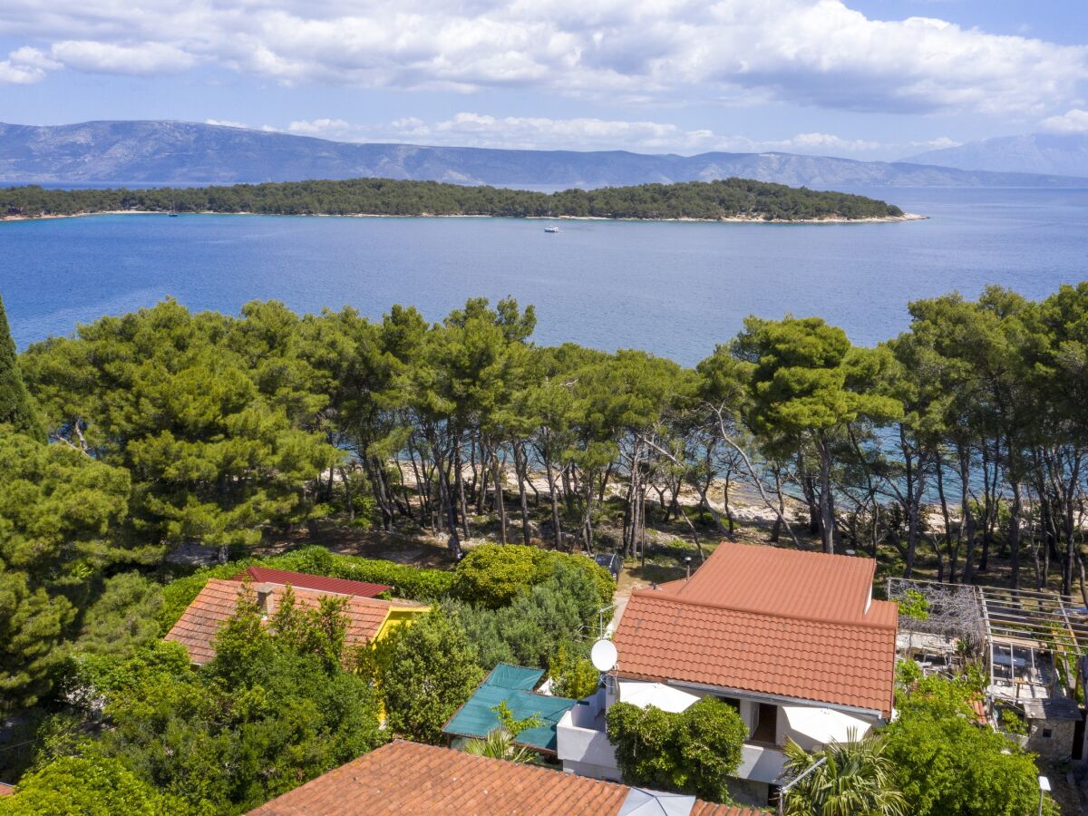 Apartment One bedroom apartment with terrace and sea view Jelsa, Hvar A-8729-a - Outdoor photo 5