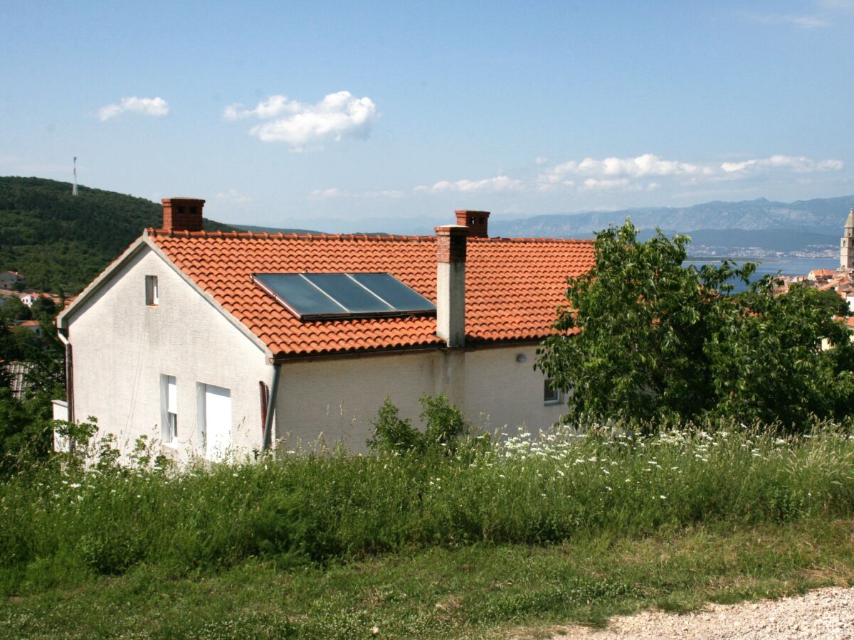 Apartment Two bedroom apartment with terrace and sea view Vrbnik, Krk A-5392-b