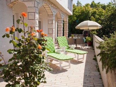 Apartment Two bedroom apartment with terrace and sea view Vrbnik, Krk A-5392-b - Outdoor photo 20