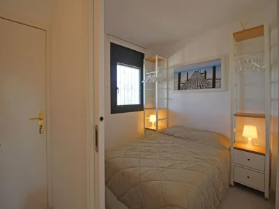 Apartment Modern Apartment with River Views - Features photo 10