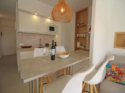 Apartment Modern Apartment with River Views - Features photo 16